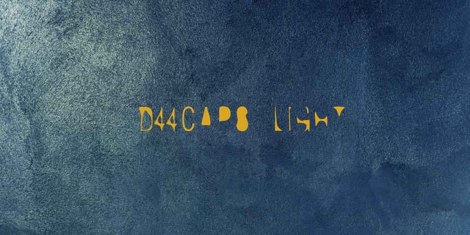 Fonte D44Caps Light
